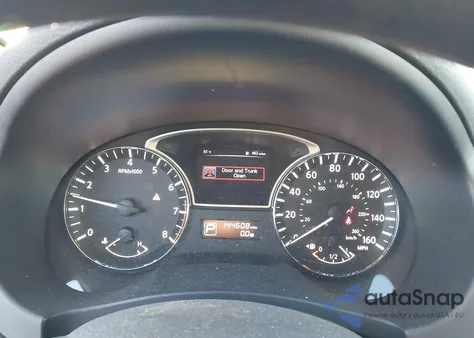 2015 Nissan Altima 2.5/2.5 S/2.5 Sl/2.5 Sv z USA, uszkodzony, nr VIN 1N4AL3AP0FN881924